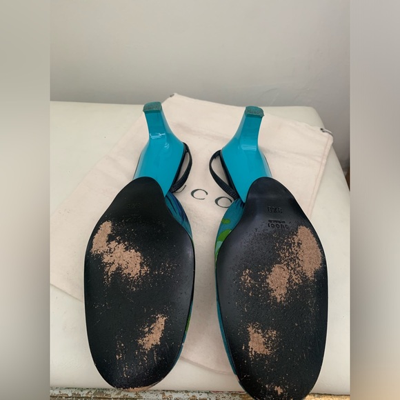 Vintage Gucci floral slingback heels - Picture 4 of 6